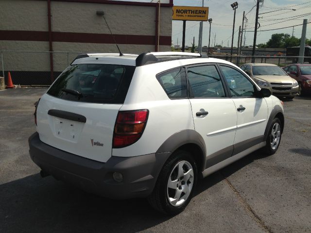 2008 Pontiac Vibe Base