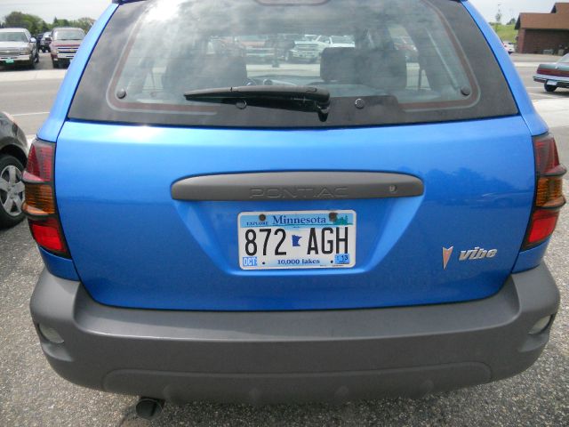 2008 Pontiac Vibe Base