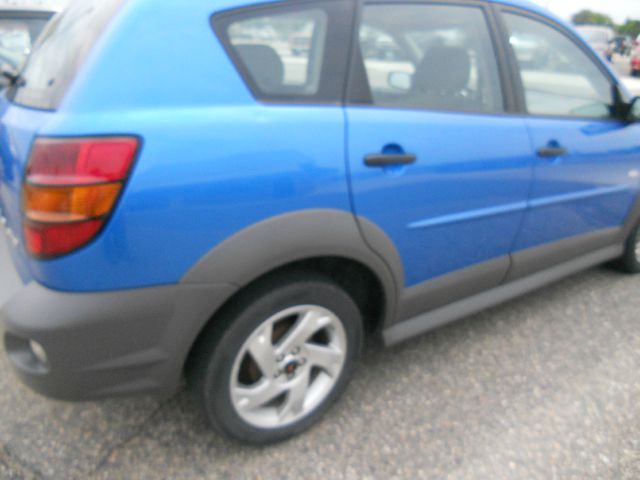 2008 Pontiac Vibe Base