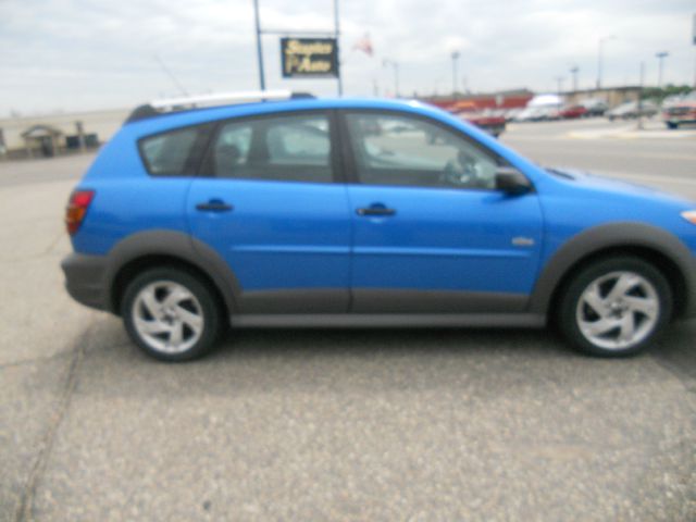 2008 Pontiac Vibe Base