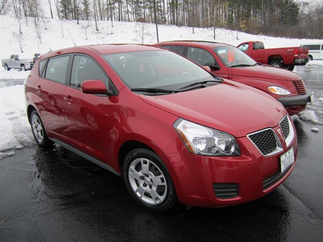 2009 Pontiac Vibe Base