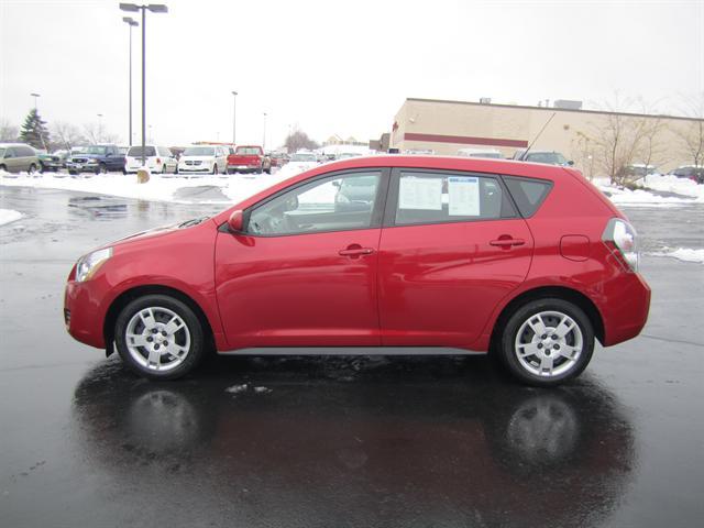 2009 Pontiac Vibe Base