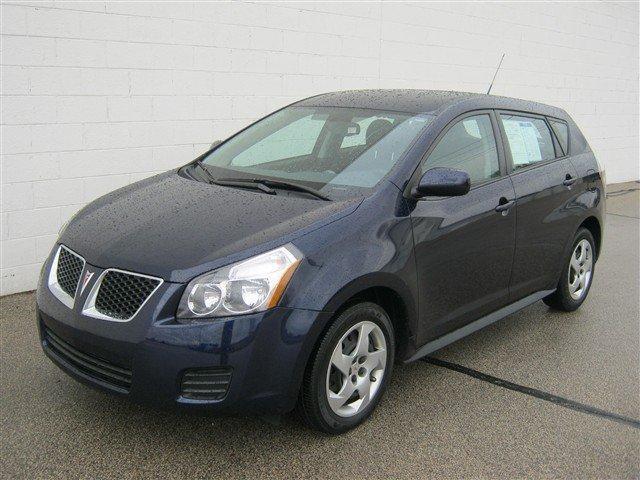 2009 Pontiac Vibe XLT Pickup 4D 5 1/2 Ft