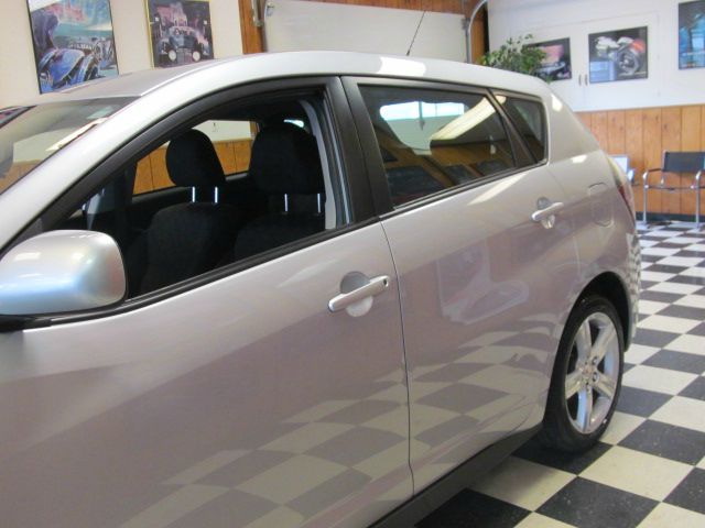 2010 Pontiac Vibe EX - DUAL Power Doors