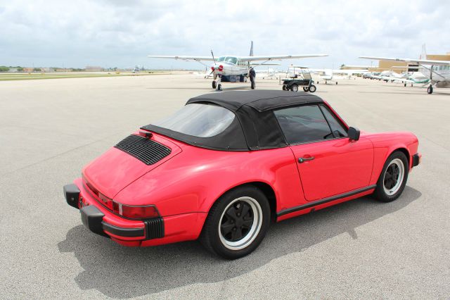 1986 Porsche 911 LS Extended Cab 2WD