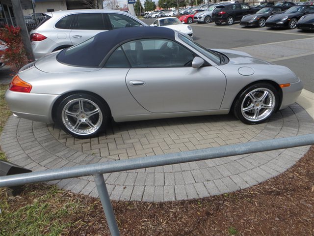 1999 Porsche 911 4WD REG CAB 120.5 SLT