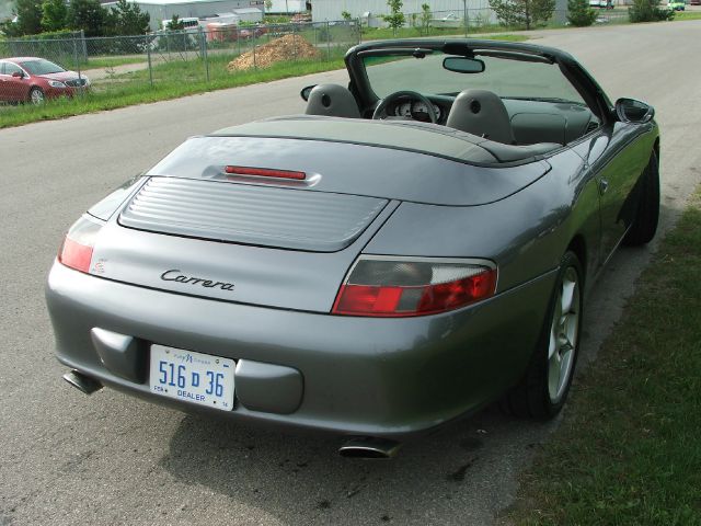 2002 Porsche 911 4WD REG CAB 120.5 SLT