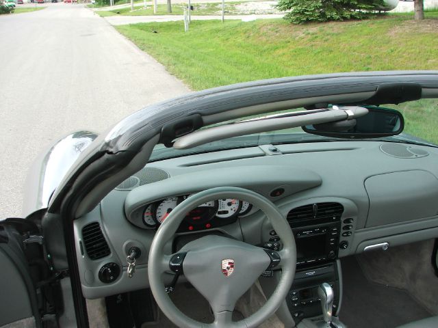 2002 Porsche 911 4WD REG CAB 120.5 SLT