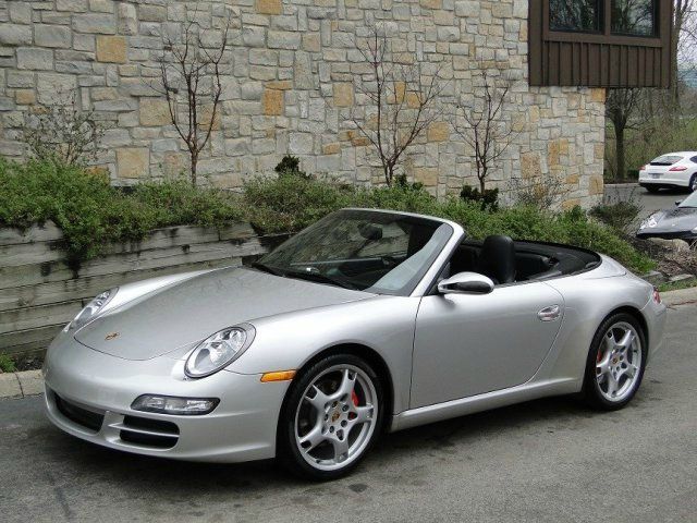 2006 Porsche 911 Laramie SLT Quad Cab