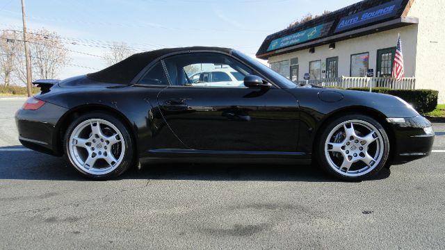 2006 Porsche 911 Creme And Gold Ed