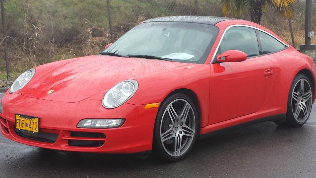 2007 Porsche 911 4WD REG CAB 120.5 SLT