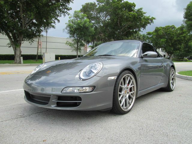 2008 Porsche 911 Laramie SLT Quad Cab