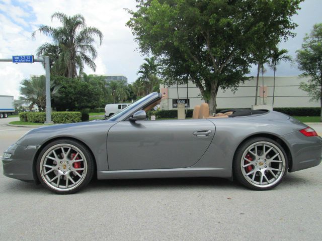 2008 Porsche 911 Laramie SLT Quad Cab