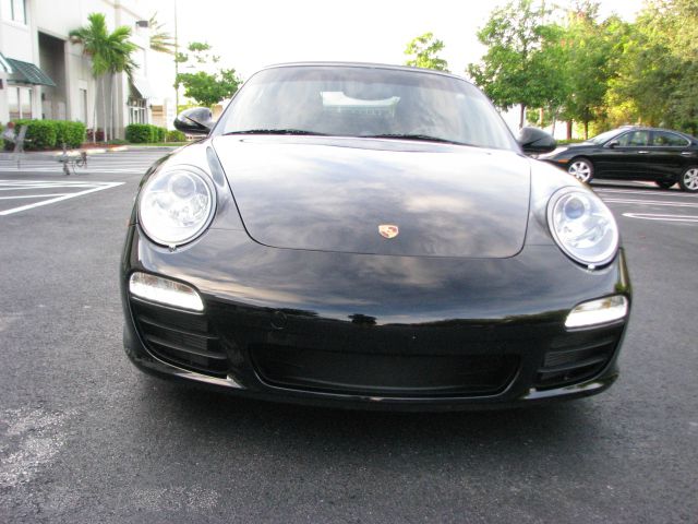 2009 Porsche 911 Laramie SLT Quad Cab