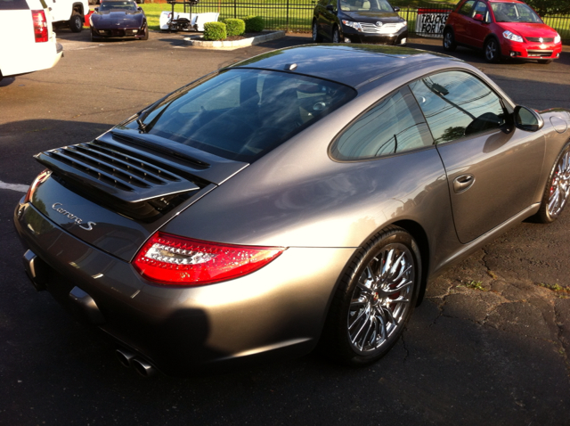 2011 Porsche 911 SLE Sharp