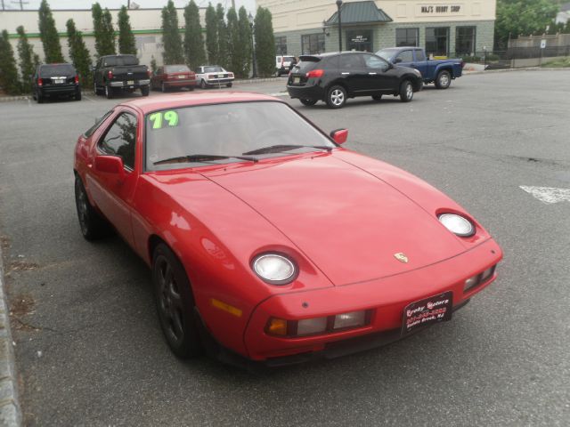 1979 Porsche 928 Unknown