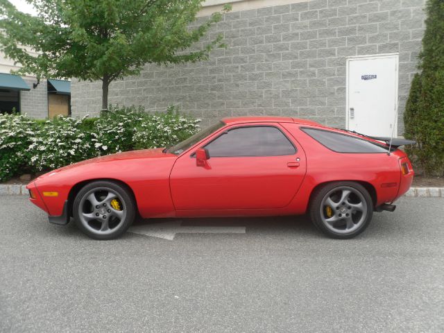 1979 Porsche 928 Unknown