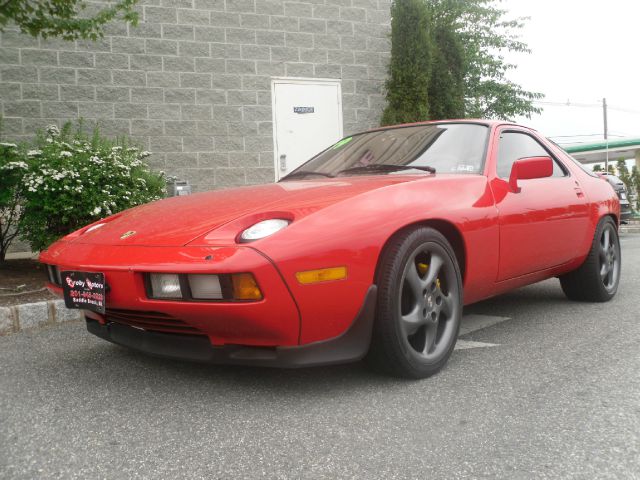 1979 Porsche 928 Unknown