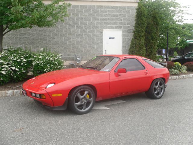 1979 Porsche 928 Unknown