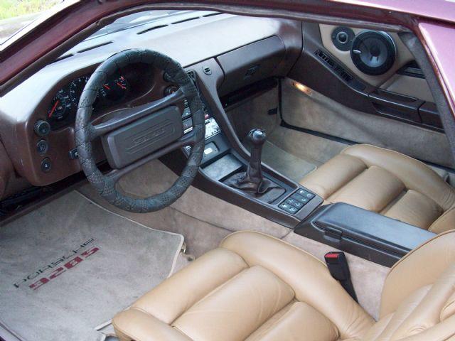 1984 Porsche 928 Unknown