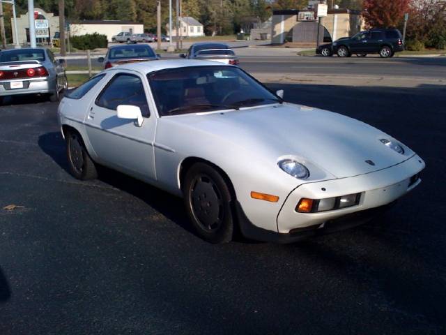 1984 Porsche 928 XR