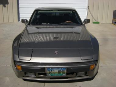 1983 Porsche 944 Unknown