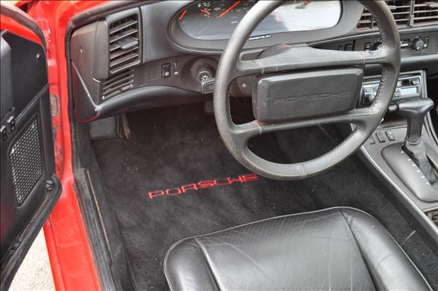 1986 Porsche 944 Unknown