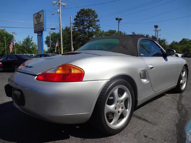 2000 Porsche Boxster Base