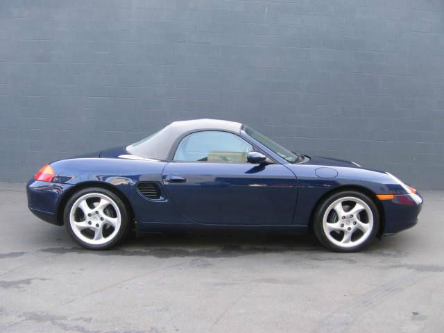 2001 Porsche Boxster Base