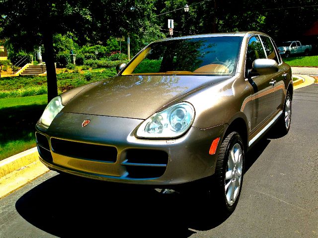 2003 Porsche Cayenne XR