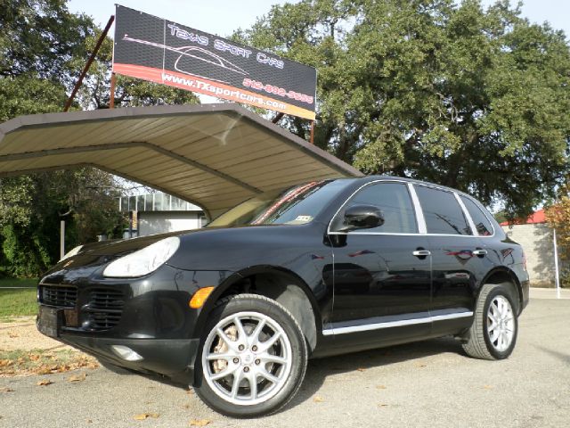 2004 Porsche Cayenne XR