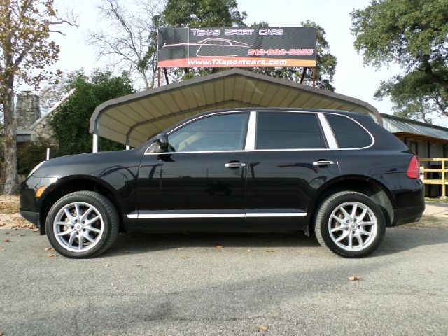 2004 Porsche Cayenne XR