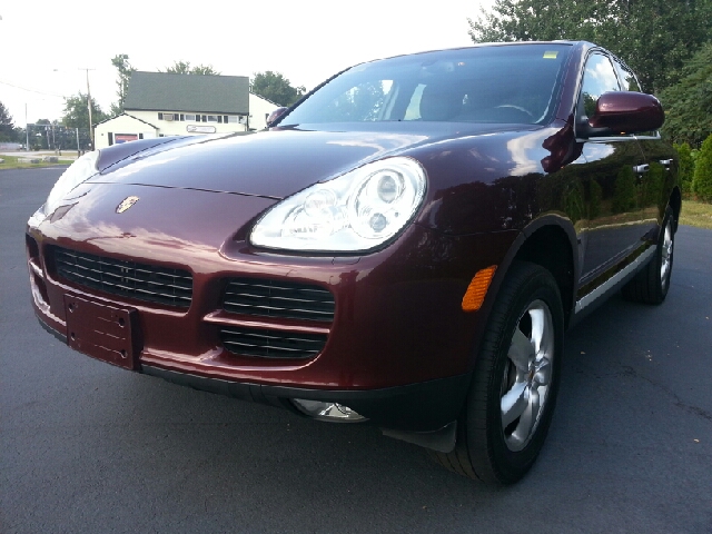 2004 Porsche Cayenne XR