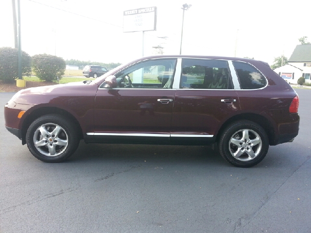 2004 Porsche Cayenne XR