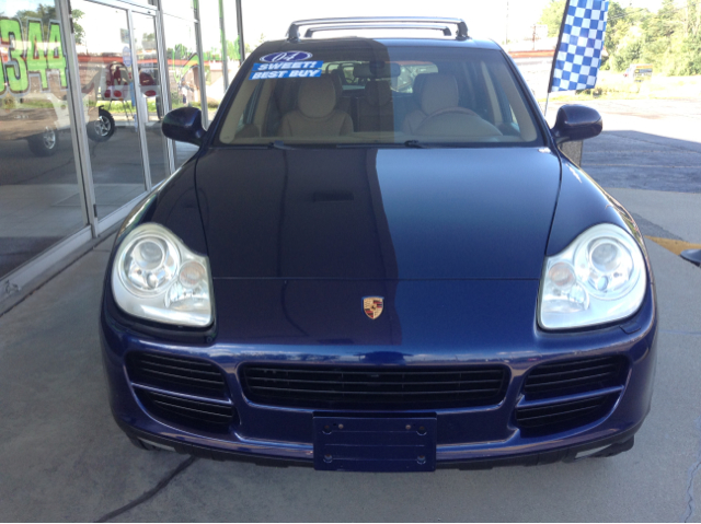 2004 Porsche Cayenne Unknown