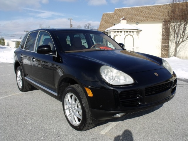 2004 Porsche Cayenne XR