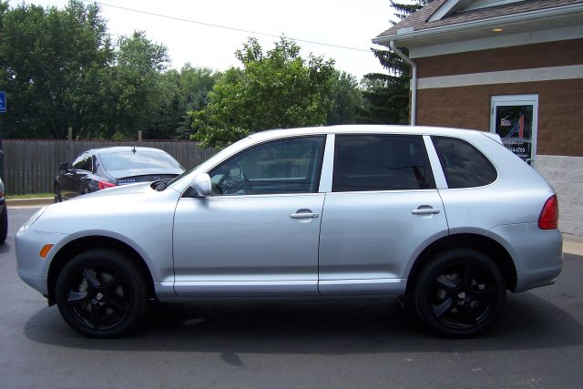 2005 Porsche Cayenne XR