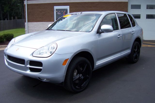 2005 Porsche Cayenne XR