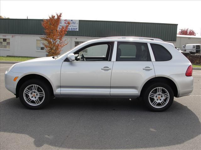 2005 Porsche Cayenne Unknown