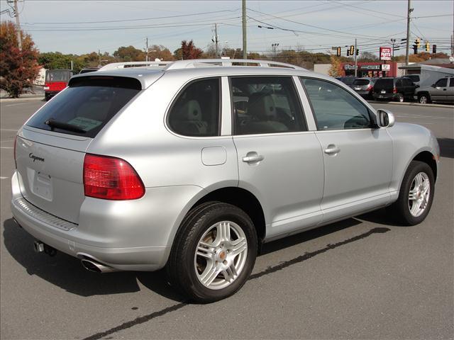 2005 Porsche Cayenne Unknown