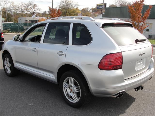 2005 Porsche Cayenne Unknown