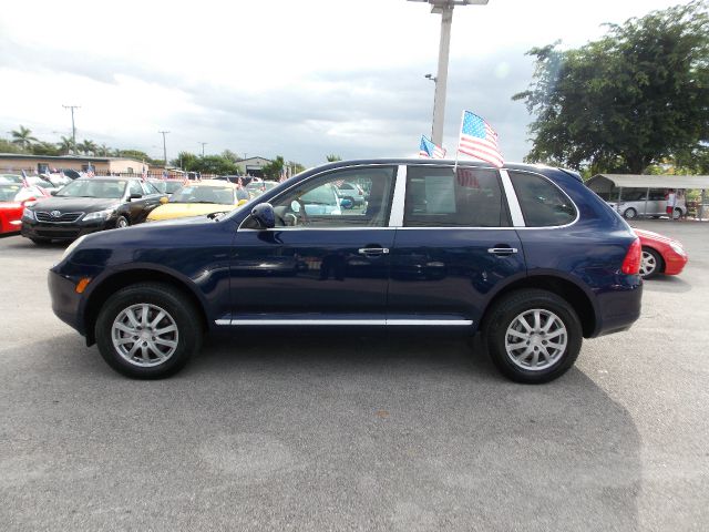 2005 Porsche Cayenne Unknown