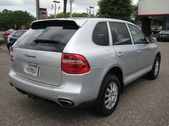 2008 Porsche Cayenne Base