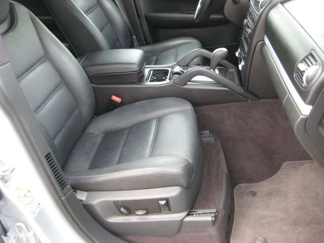 2008 Porsche Cayenne Base