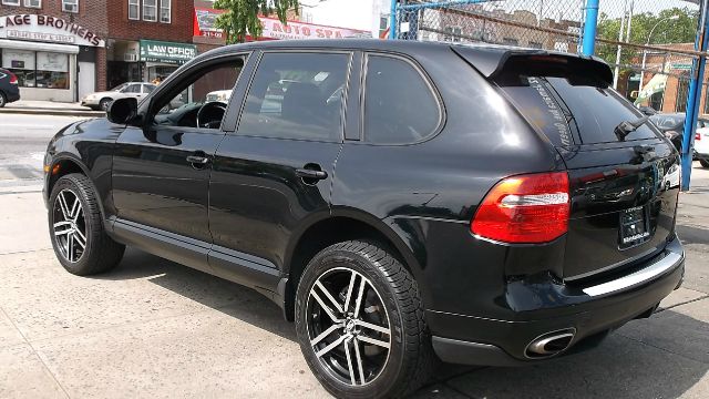 2009 Porsche Cayenne 4WD 4dr SUV Luxury 4x4