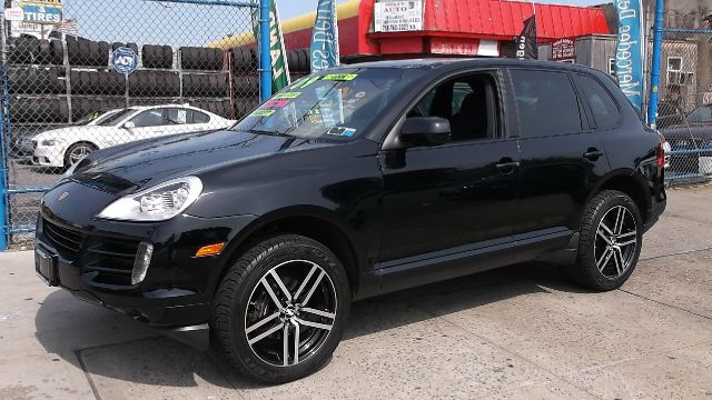 2009 Porsche Cayenne 4WD 4dr SUV Luxury 4x4