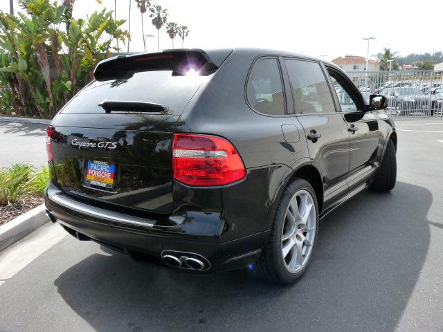 2010 Porsche Cayenne Sport VA