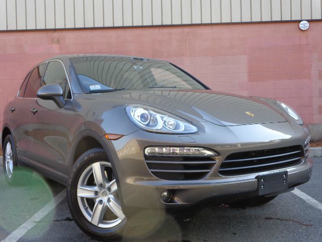 2011 Porsche Cayenne Base