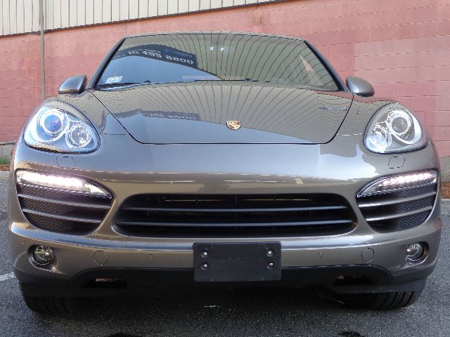 2011 Porsche Cayenne Base