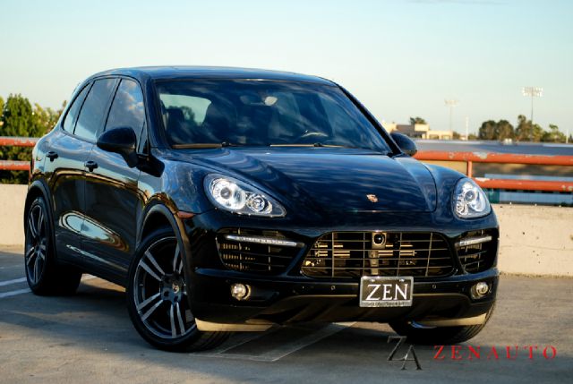 2011 Porsche Cayenne 2007 Mazda Mazda3 S